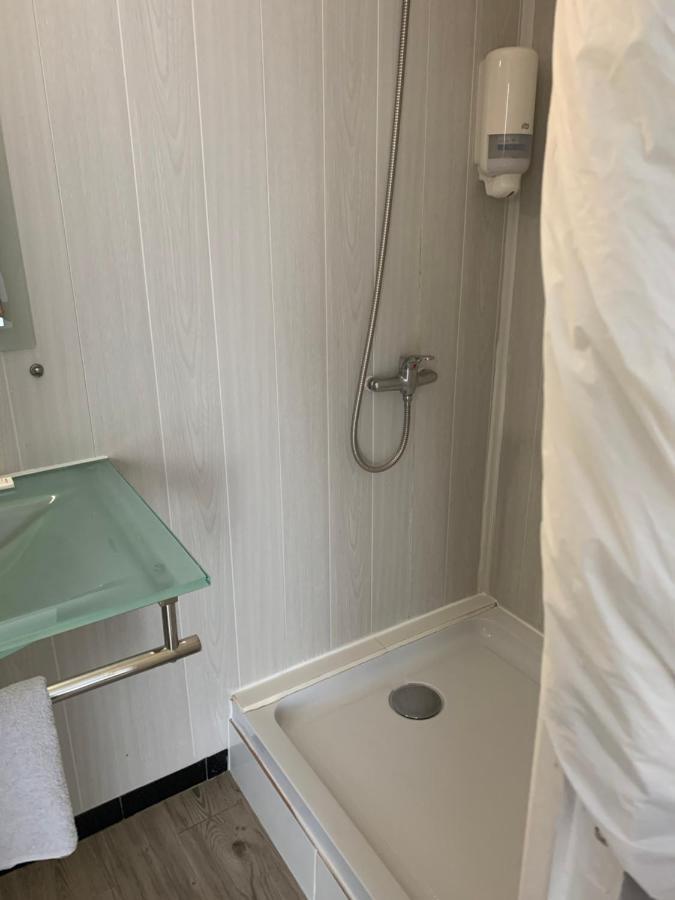 Hotel Le Canetois ภายนอก รูปภาพ
